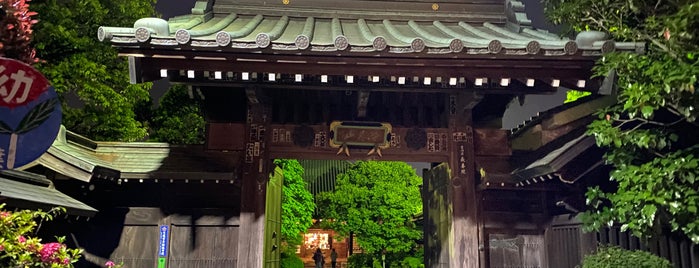 行傳寺 is one of Lugares favoritos de Minami.