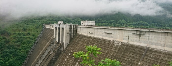Takizawa Dam is one of สถานที่ที่ Minami ถูกใจ.