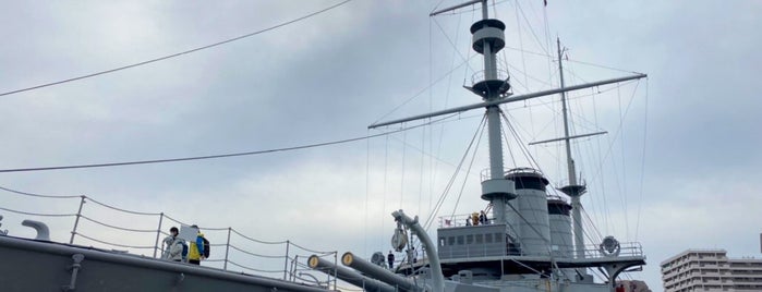 Memorial Ship Mikasa is one of สถานที่ที่ Minami ถูกใจ.