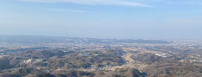 牛伏山展望台 is one of Lugares favoritos de Minami.