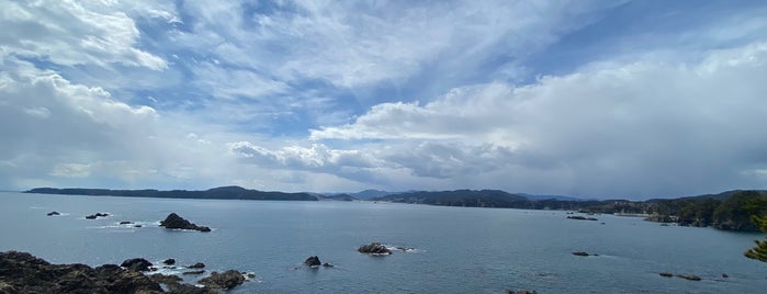 Cape Goishimisaki is one of Lugares favoritos de Minami.