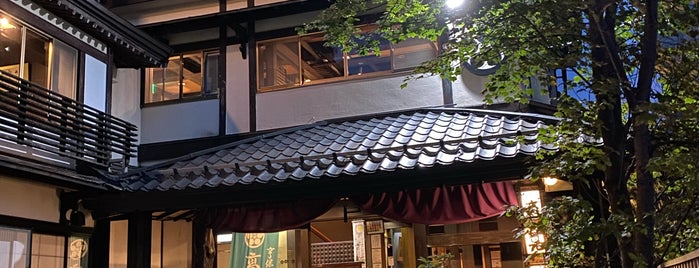 深山荘 高見屋 is one of สถานที่ที่ Minami ถูกใจ.