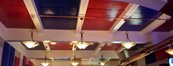 Jacksons Blue Ribbon Pub is one of Orte, die Patrick gefallen.