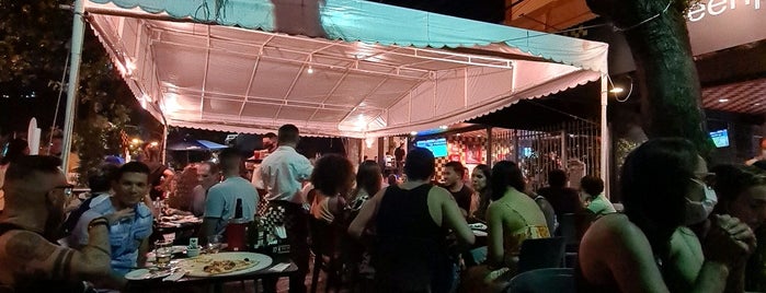 Queen Pizza is one of Top 10 dinner spots in Niterói, Brasil.