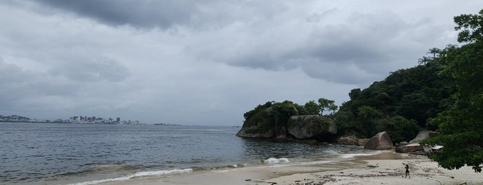 Praia Adão e Eva is one of n i t e r ó i.