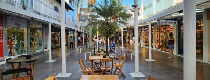 Rua dos Biquínis is one of Shopping.