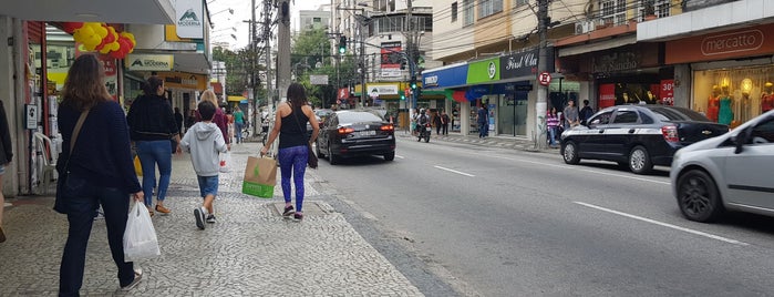 Rua Gavião Peixoto is one of Niterói.