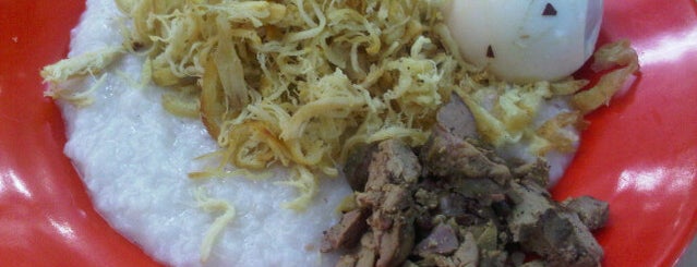 Bubur Ayam Mang H. Oyo Tea is one of AllYouCanEat :).