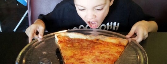 Big Pie in the Sky Pizzeria is one of Posti salvati di Rachel.