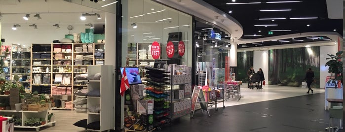 Friis Shoppingcenter is one of Danmark.