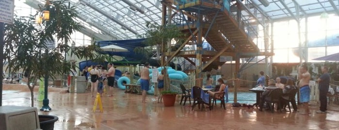 Americana Waterpark Resort & Spa is one of Tempat yang Disukai Alan.