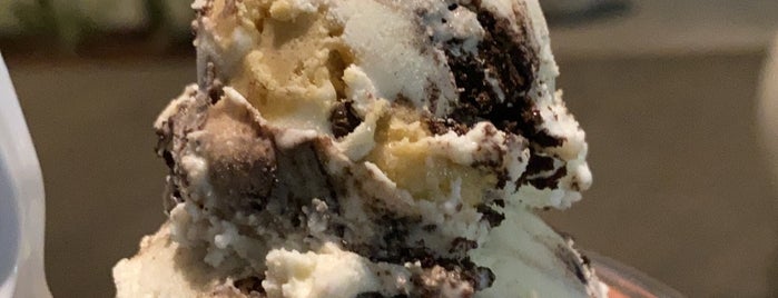 Handel’s Homemade Ice Cream is one of Tantek'in Beğendiği Mekanlar.