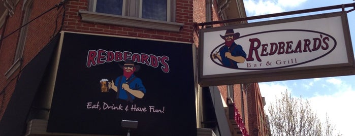 Redbeard's Bar & Grill is one of Tempat yang Disimpan Dennis.