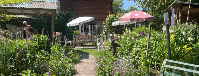 The Harrow Inn is one of CAMRA Heritage Pubs of National Importance.