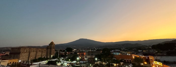 Hotel Solar de las Ánimas is one of Gdl Musts.