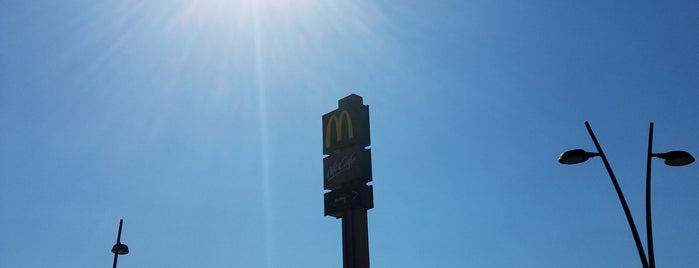 McDonald's is one of LUOGHI VISITATI PT. 2.