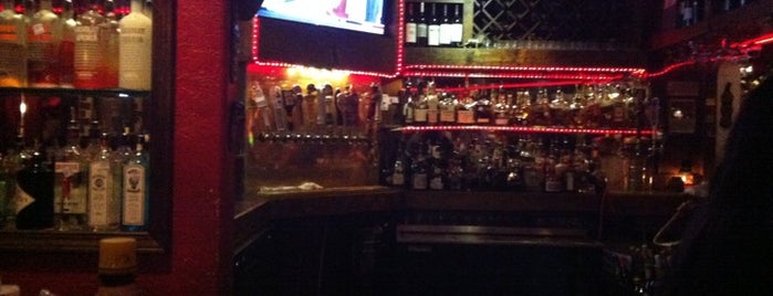 Red Lion Pub is one of Tempat yang Disukai Jennifer.
