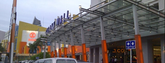 Galaxy Mall is one of Surabaya's Malls and Plazas.