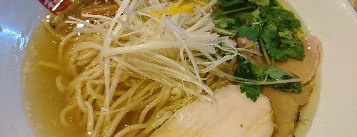 日の出製麺 三条工場 is one of 飲食店 (Personal List).