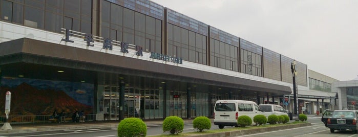 Jōmō-Kōgen Station is one of 新幹線 Shinkansen.