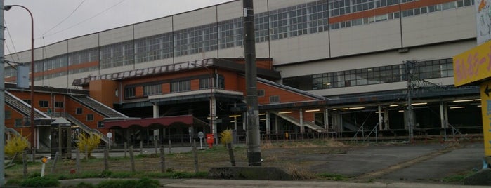 Urasa Station is one of 新幹線 Shinkansen.
