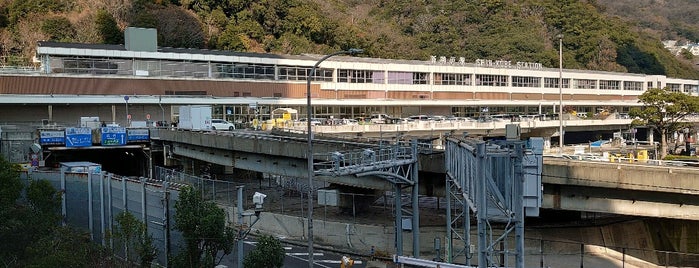 Shin-Kobe Station is one of 新幹線 Shinkansen.