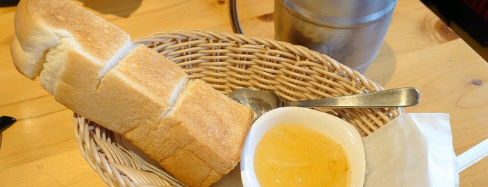 Komeda's Coffee is one of 飲食店 (Personal List).