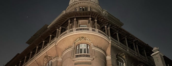 Zawya Art House Cinema is one of أماكن خروج.