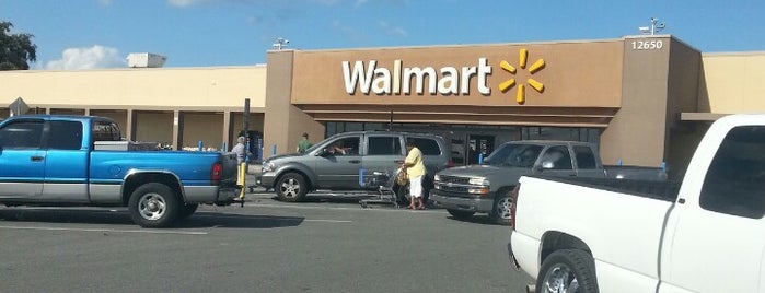 Walmart is one of Orte, die Glenn gefallen.