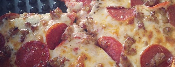 U-Gene's Deli & Pizza is one of Favorite Food.