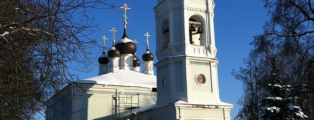 Церковь Святой Троицы is one of Locais curtidos por Виктор.