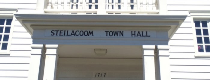 Steilacoom Town Hall is one of Courthouses.