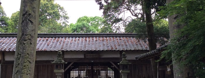 宇智神社 is one of 式内社 大和国1.