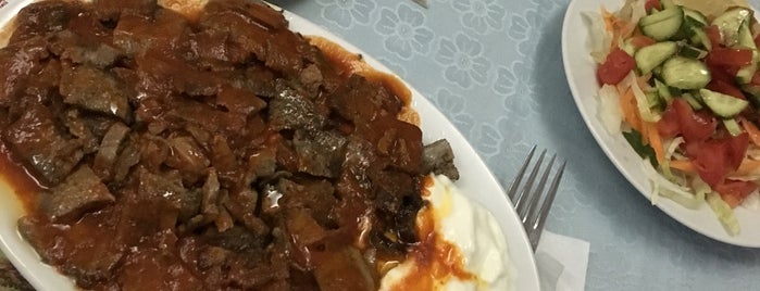 Akgül Kebap is one of (pd) Tunahanさんのお気に入りスポット.