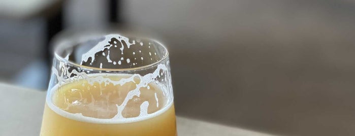 Burial Beer Co. is one of Locais curtidos por James.