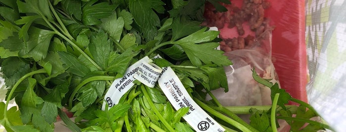 Farmer's Pride Produce is one of Noah'ın Beğendiği Mekanlar.