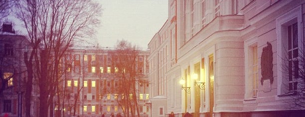 Российский университет транспорта (МИИТ) is one of İra.de : понравившиеся места.