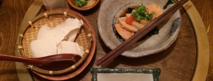 Momokawa is one of bib gourmands.