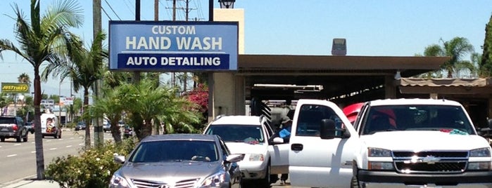 Tustin Car Wash is one of Colin’s Liked Places.