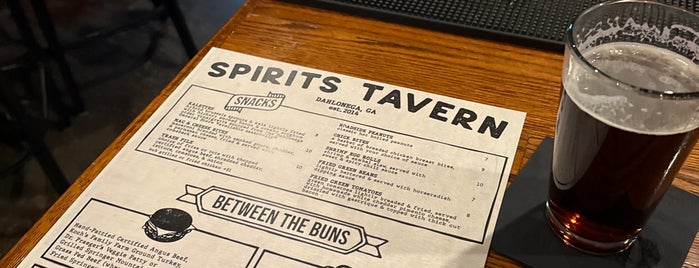 Spirits Tavern is one of Tempat yang Disukai Ron.