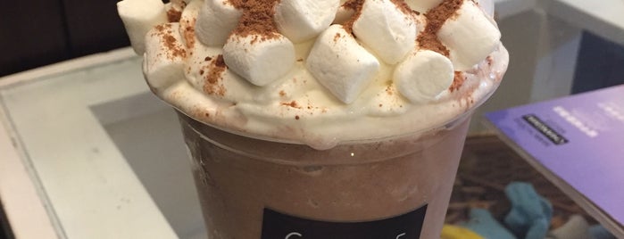 S'more Cafe' Frappe' & Cookies is one of Coffee Shop in Chiang Mai.