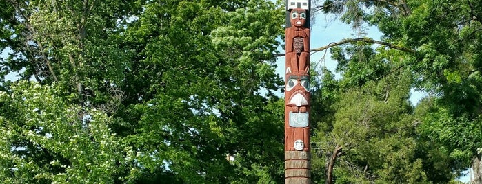 Totem Pole is one of Livermore.