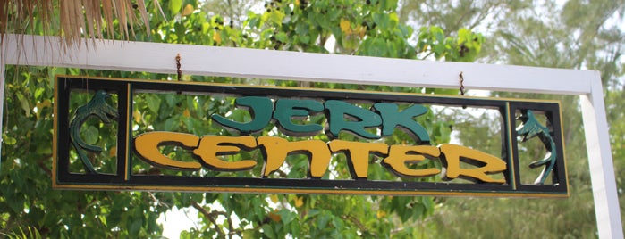 Gran Bahia Jerk Center is one of สถานที่ที่ Tammy_k ถูกใจ.