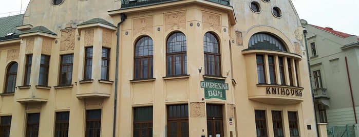 Středočeská vědecká knihovna v Kladně is one of Jan'ın Beğendiği Mekanlar.