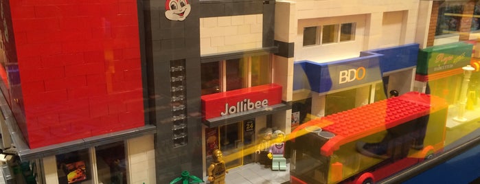 Lego Certified Store is one of ASia & Paris - WishList.