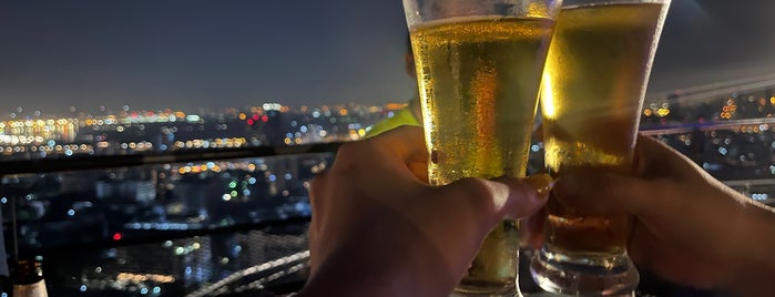 Zoom At Sathorn Sky Bar And Resturant is one of Bangkok To Explore.