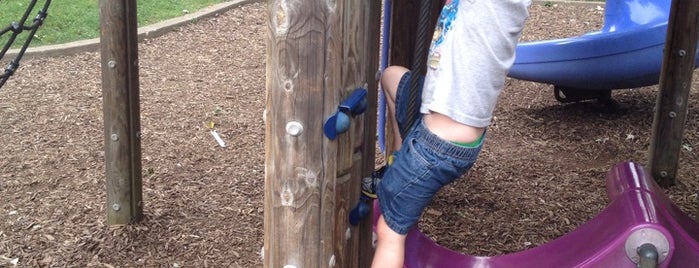 Forbes & Braddock Playground is one of Lieux qui ont plu à Mollie.