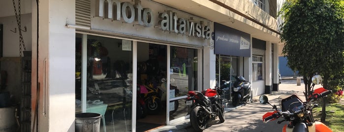 Moto Altavista (coyoacan) is one of Bernardo : понравившиеся места.