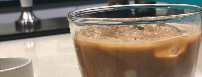 Banyak Gaya Coffee is one of Lieux qui ont plu à mika.