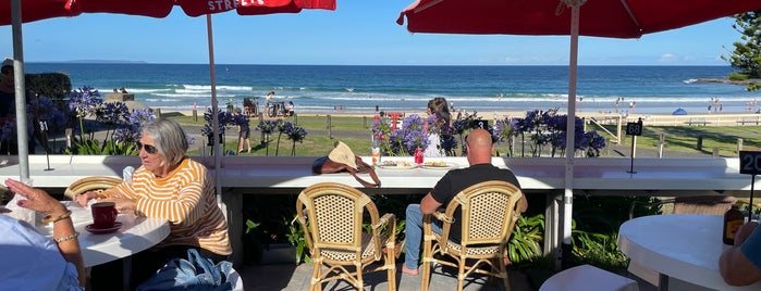 Mollymook Beach Hut Cafe is one of Holidays.